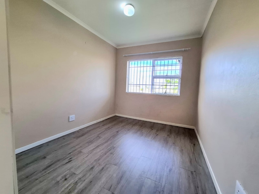 3 Bedroom Property for Sale in Cambridge West Eastern Cape